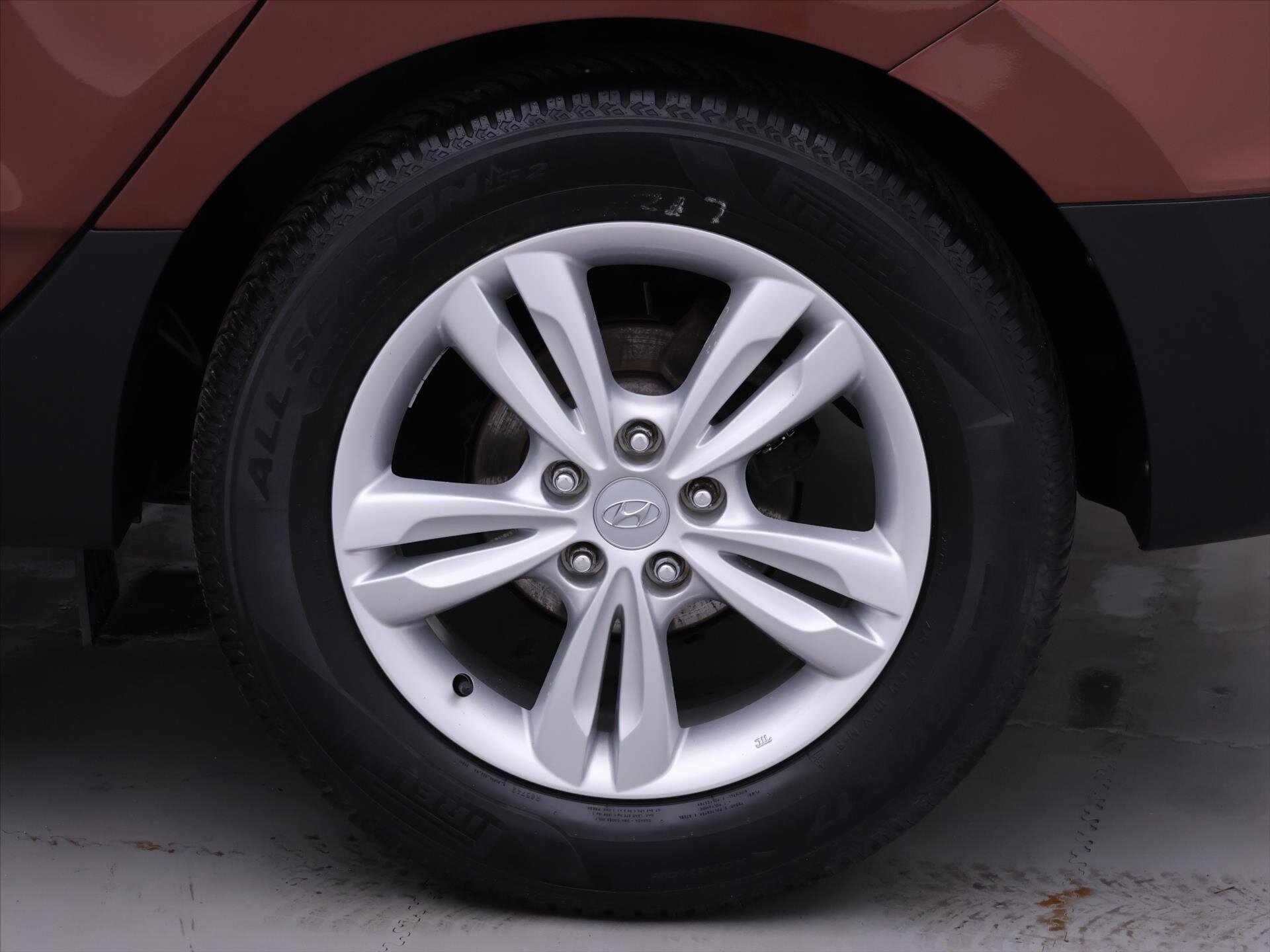 Hyundai ix35 SUV / Terénní 1,6 l 99 kw