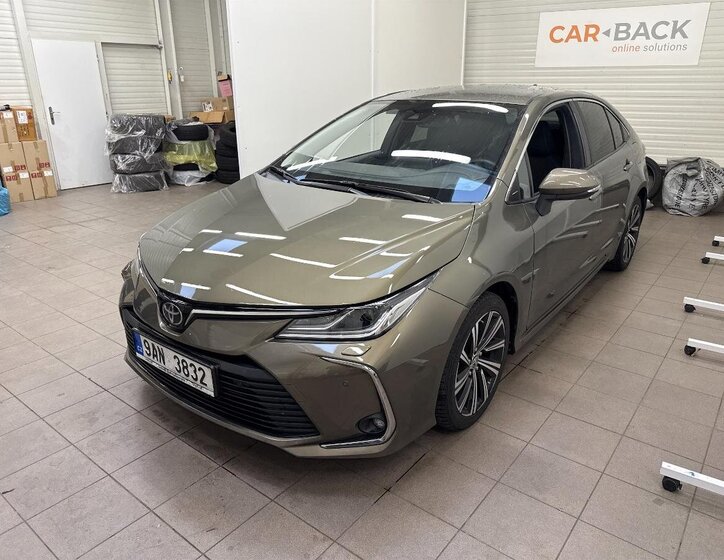 Toyota Corolla Sedan 1,5 l 92 kw