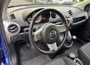 Mazda 2 21