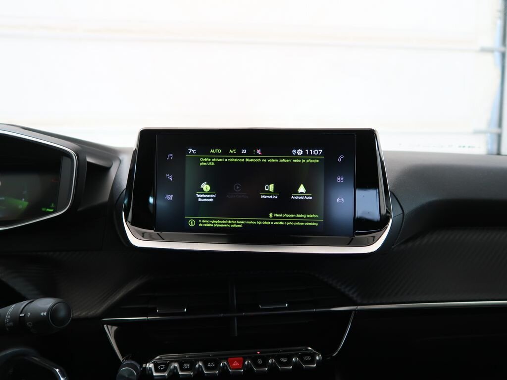 Peugeot 2008 SUV 1,2 l 74 kw