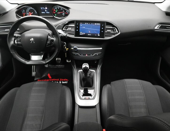 Peugeot 308 Kombi 1,5 l 96 kw