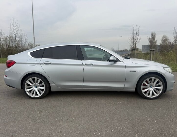 BMW Řada 5 Sedan / Limuzína 3,0 l 190 kw