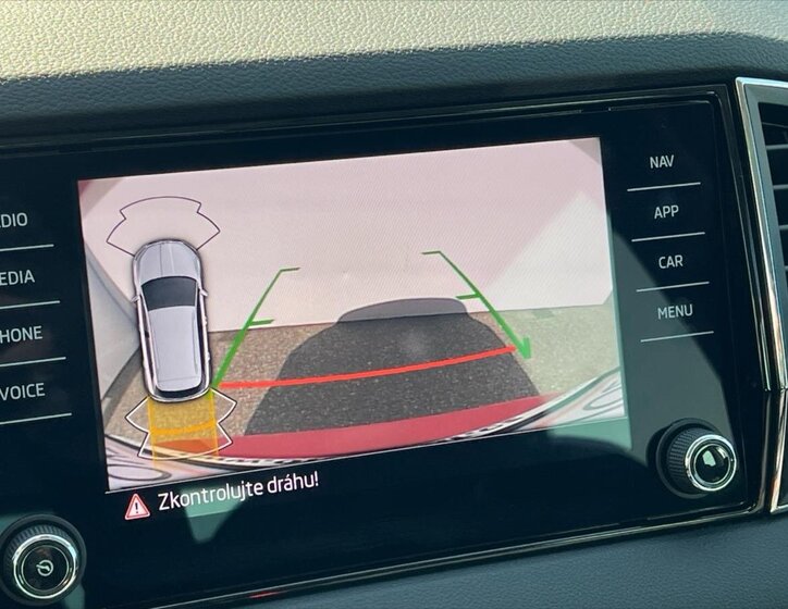 Škoda Karoq SUV / Terénní 1,5 l 110 kw