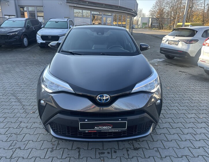 Toyota C-HR 9