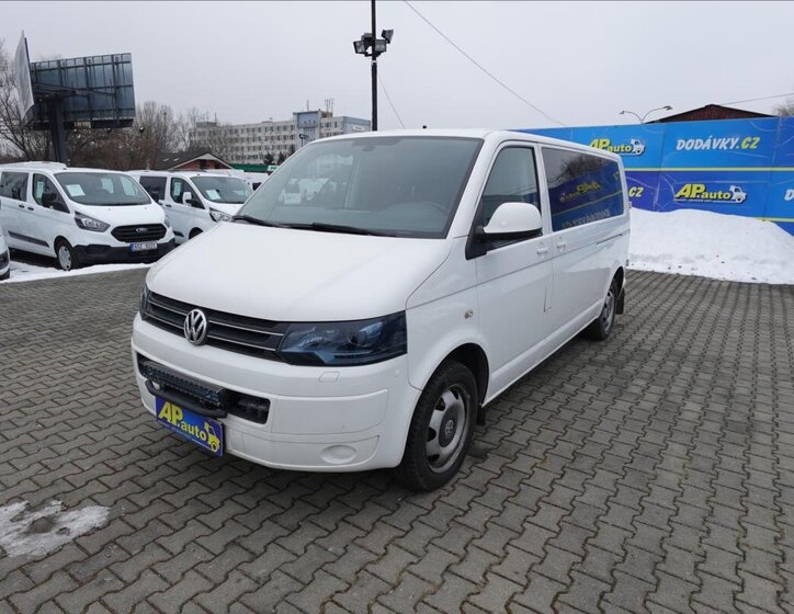 Volkswagen Caravelle Ostatní 2,0 l 132 kw
