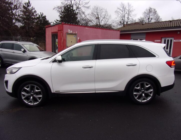 KIA Sorento 6
