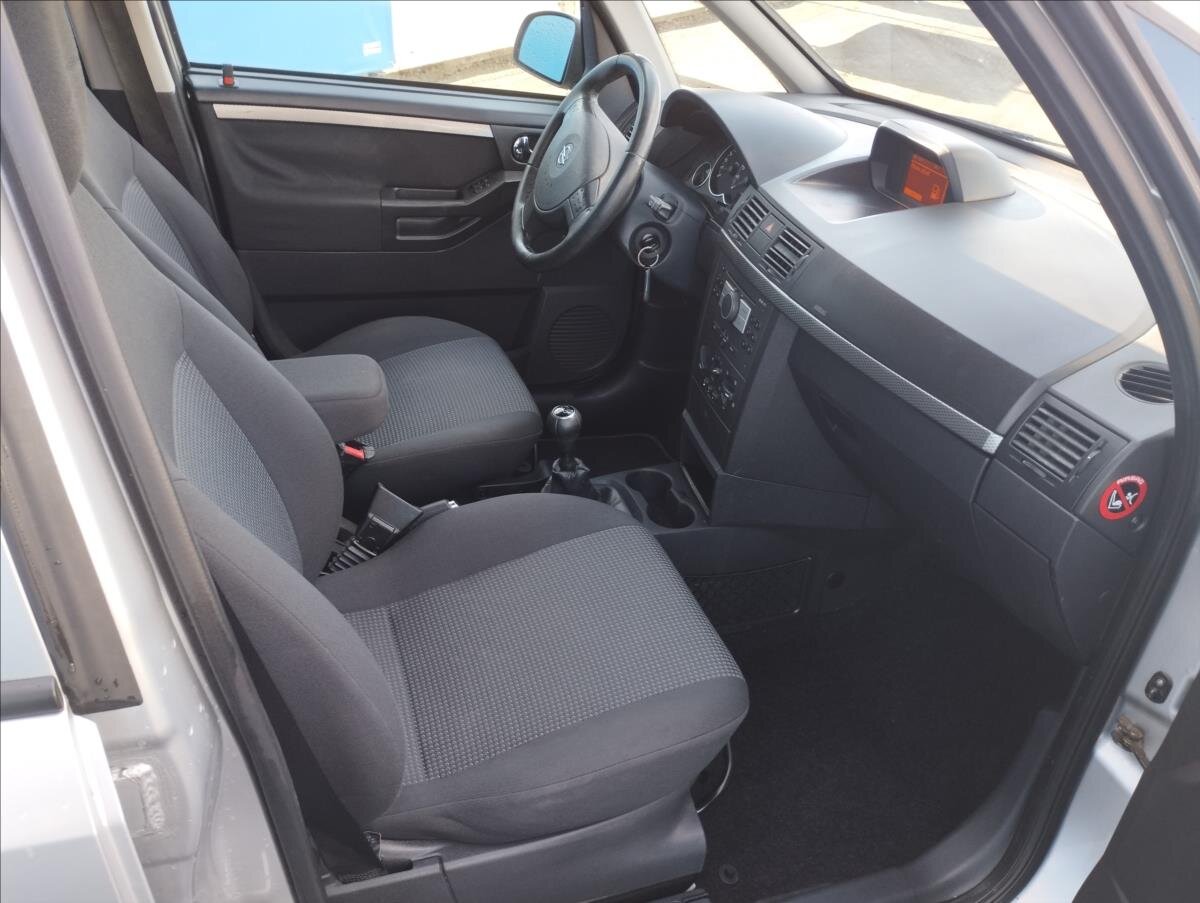 Opel Meriva MPV 1,4 l 66 kw