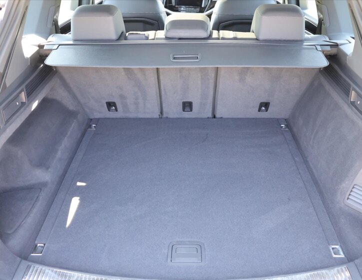 Volkswagen Touareg SUV 3,0 l 170 kw