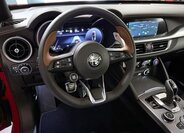 Alfa Romeo Stelvio SUV / Terénní 2,0 l 206 kw