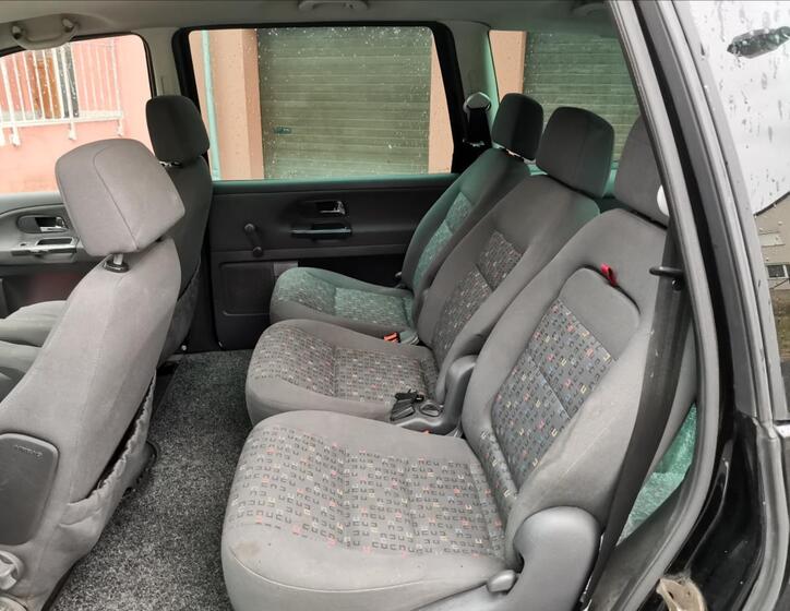 Volkswagen Sharan 10