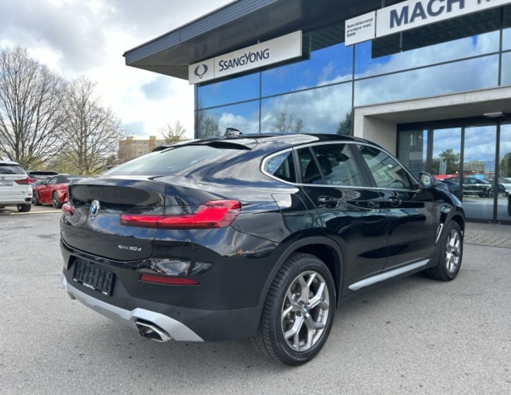 BMW X4 11