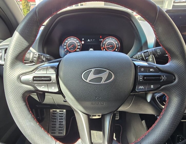 Hyundai i30 Hatchback 1,5 l 103 kw