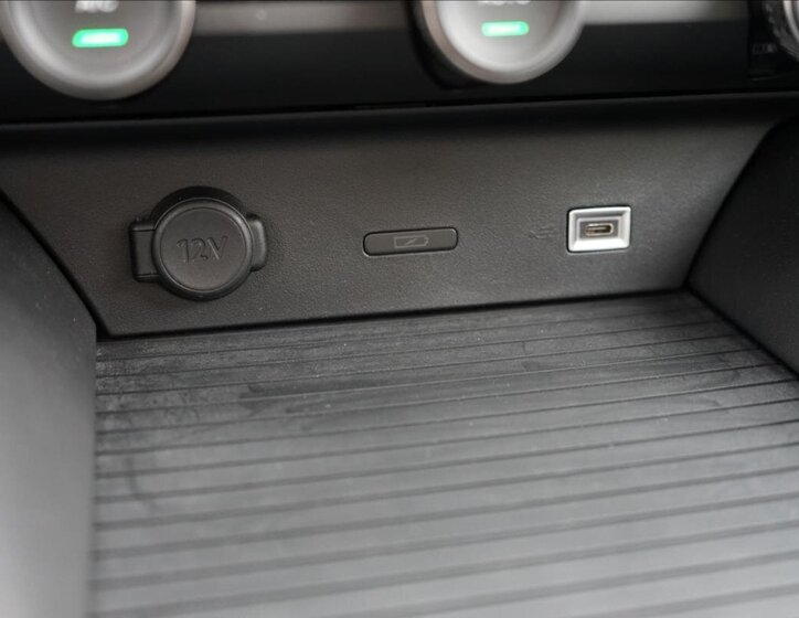 Citroën C5 X Hatchback 1,6 l 133 kw