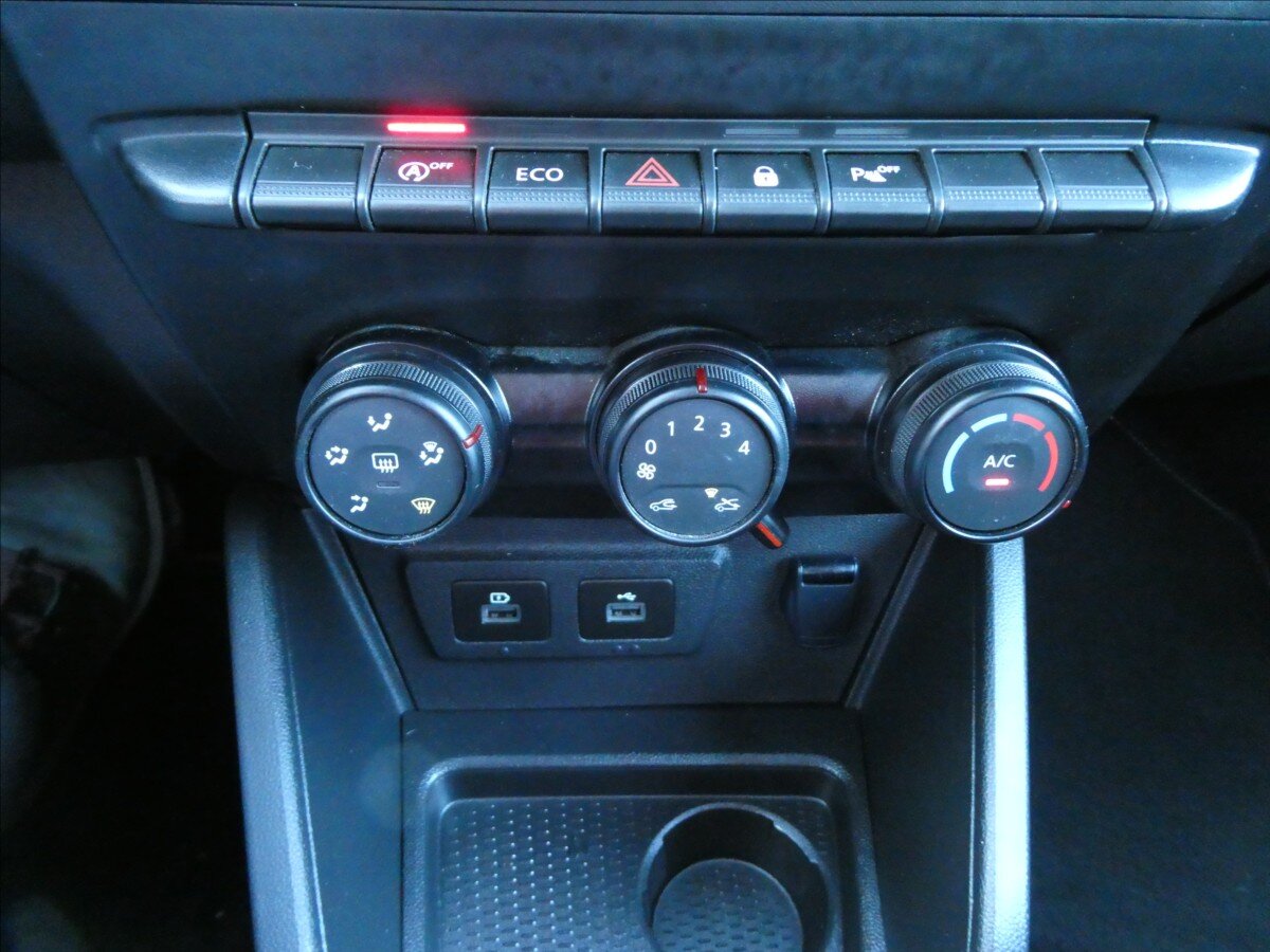 Dacia Duster SUV 999,0 67 kw