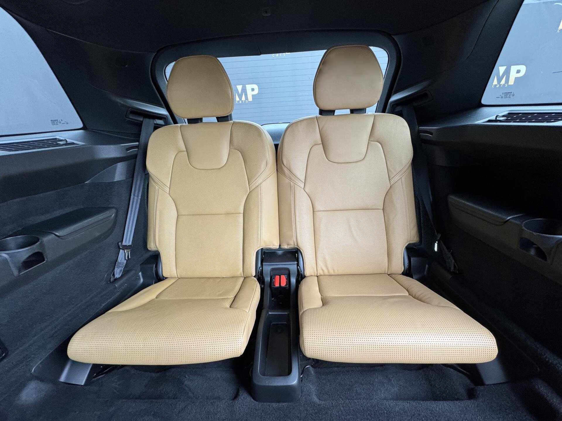 Volvo XC90 SUV / Terénní 2,0 l 173 kw