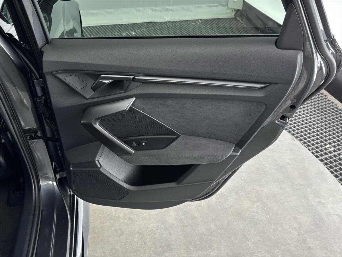 Audi RS 3 Sedan / Limuzína 2,5 l 294 kw