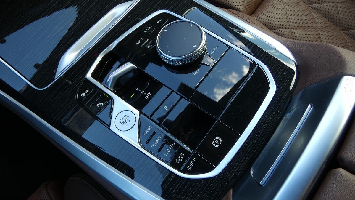 BMW X5 SUV / Terénní 3,0 l 210 kw