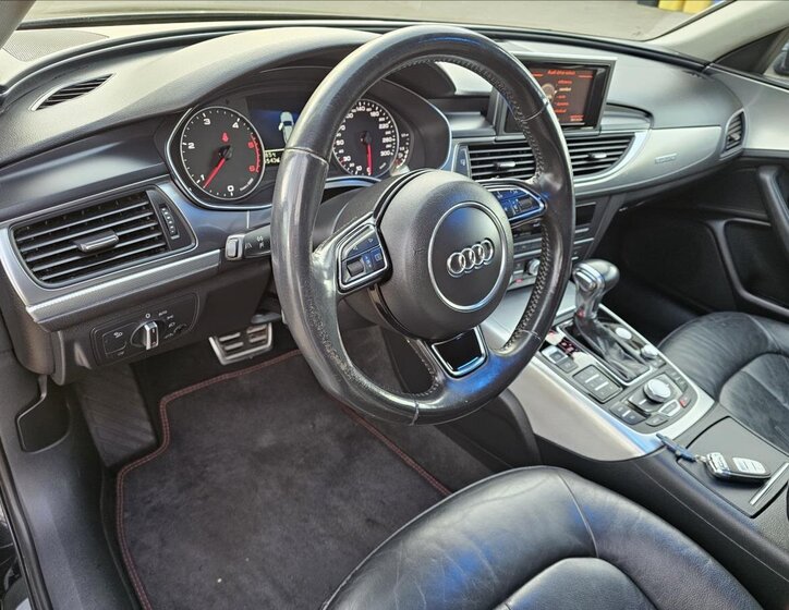 Audi A6 Kombi 3,0 l 180 kw