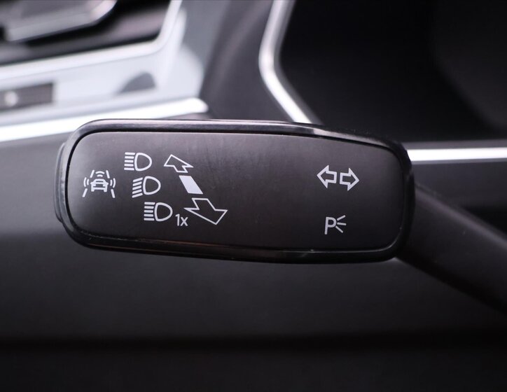 Volkswagen Tiguan SUV / Terénní 2,0 l 176 kw