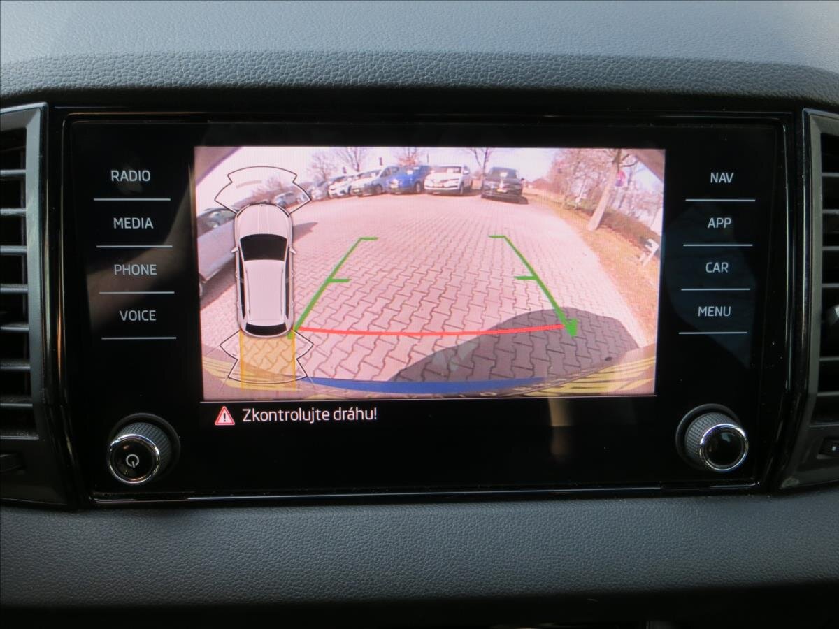 Škoda Karoq SUV / Terénní 2,0 l 85 kw