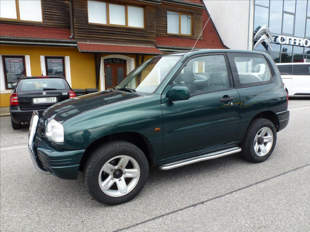 Suzuki Grand Vitara SUV / Terénní 2,0 l 94 kw