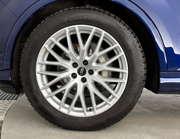 Audi Q7 SUV / Terénní 3,0 l 210 kw