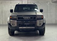 Toyota Land Cruiser 2