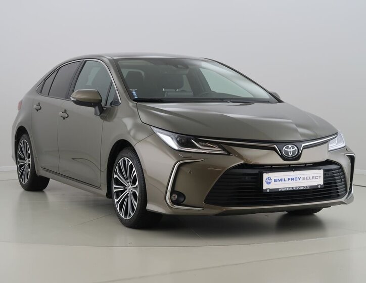 Toyota Corolla Sedan 1,5 l 92 kw