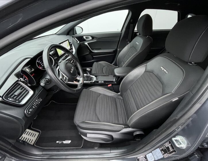 KIA ProCeed Hatchback 1,5 l 118 kw