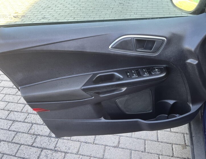 Ford B-MAX Kombi 1,5 l 55 kw