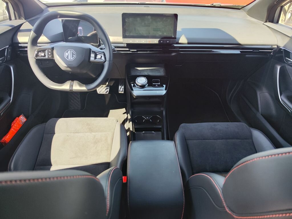 MG MG4 Hatchback 0,0 320 kw