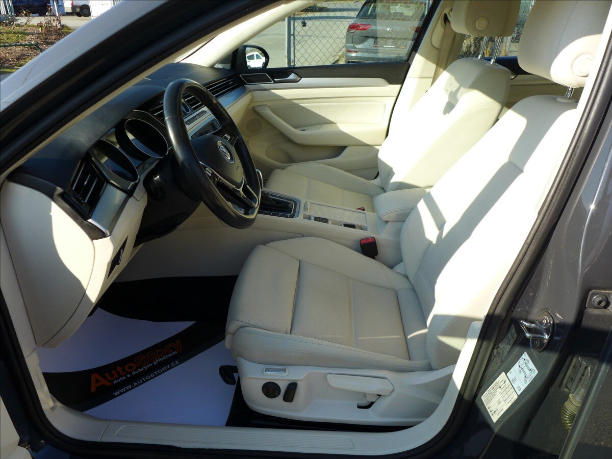 Volkswagen Passat Kombi 1,6 l 88 kw