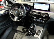 BMW Řada 5 Kombi 3,0 l 210 kw