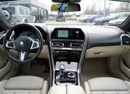 BMW Řada 8 Kabriolet 4,4 l 390 kw