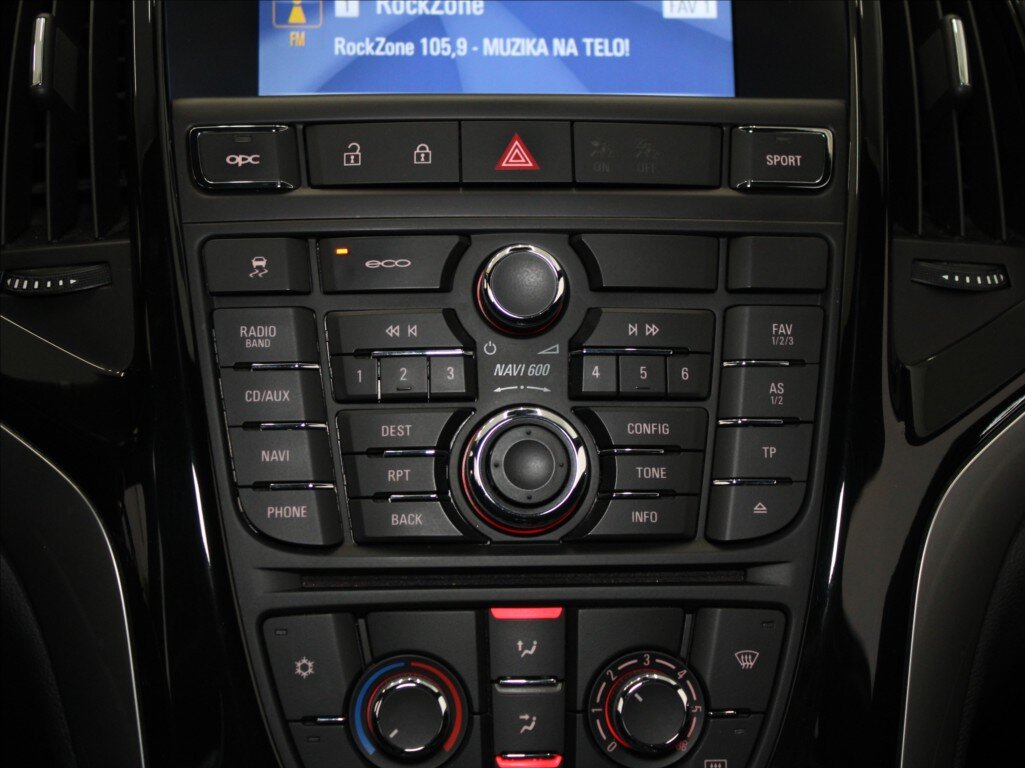 Opel Astra Hatchback 2,0 l 206 kw