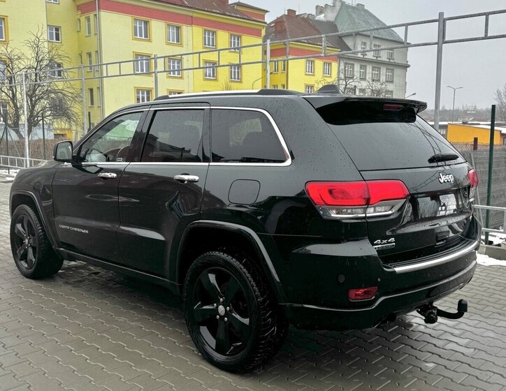 Jeep Grand Cherokee 17