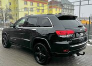 Jeep Grand Cherokee 17