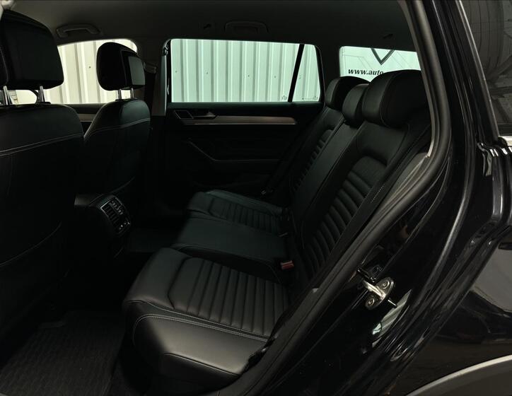 Volkswagen Passat 34