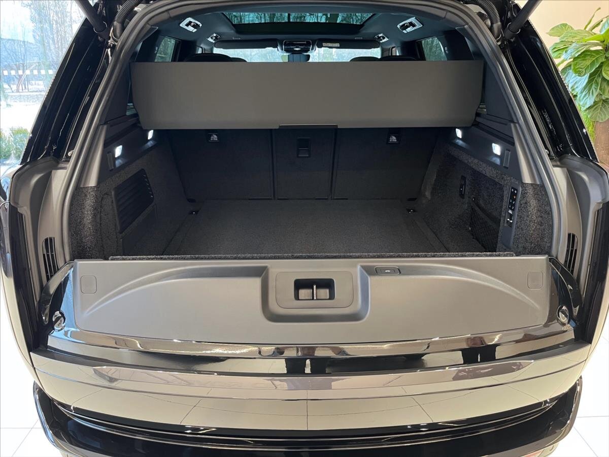 Land Rover Range Rover SUV / Terénní 3,0 l 221 kw