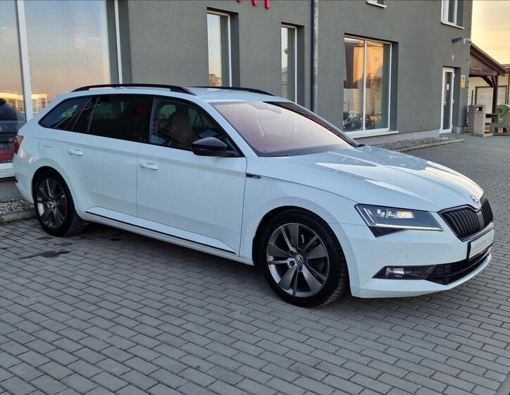 Škoda Superb Kombi 2,0 l 140 kw