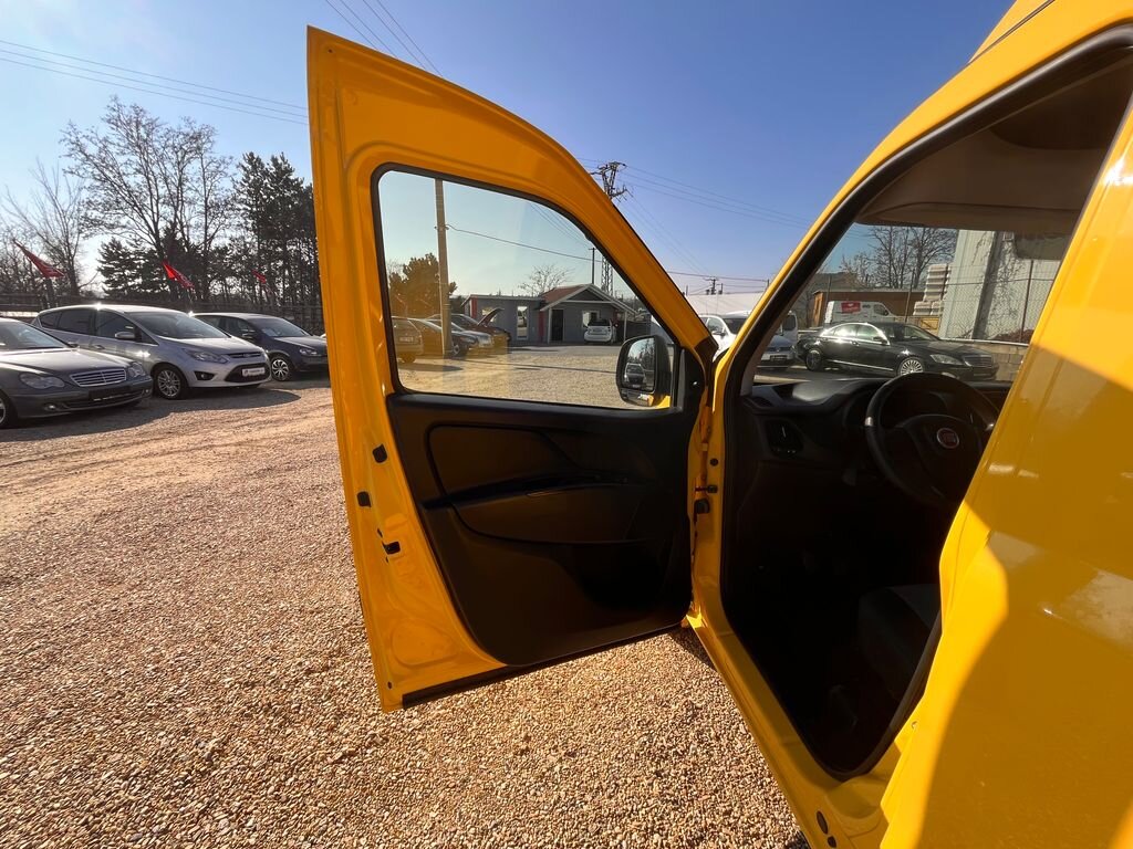 Fiat Dobló cargo Skříň 1,6 l 77 kw