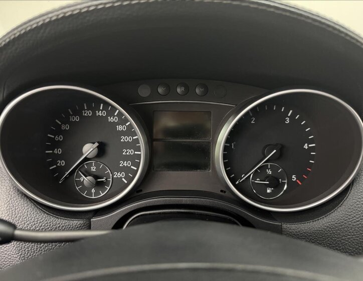 Mercedes-Benz GL SUV / Terénní 3,0 l 165 kw