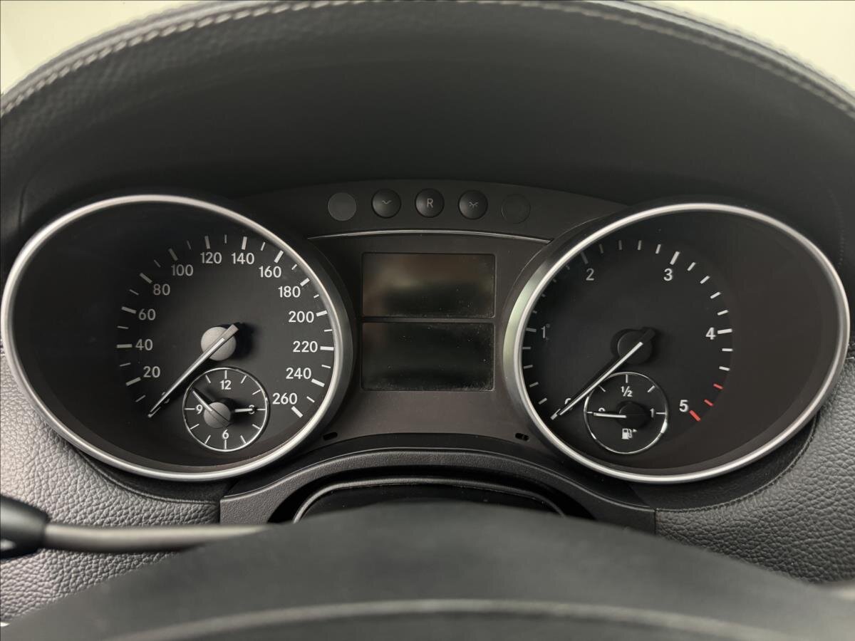 Mercedes-Benz GL SUV / Terénní 3,0 l 165 kw