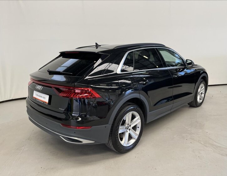 Audi Q8 SUV 3,0 l 250 kw