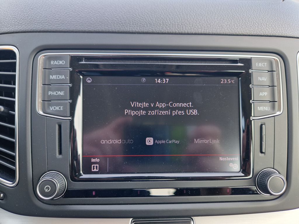 Volkswagen Sharan MPV 2,0 l 110 kw