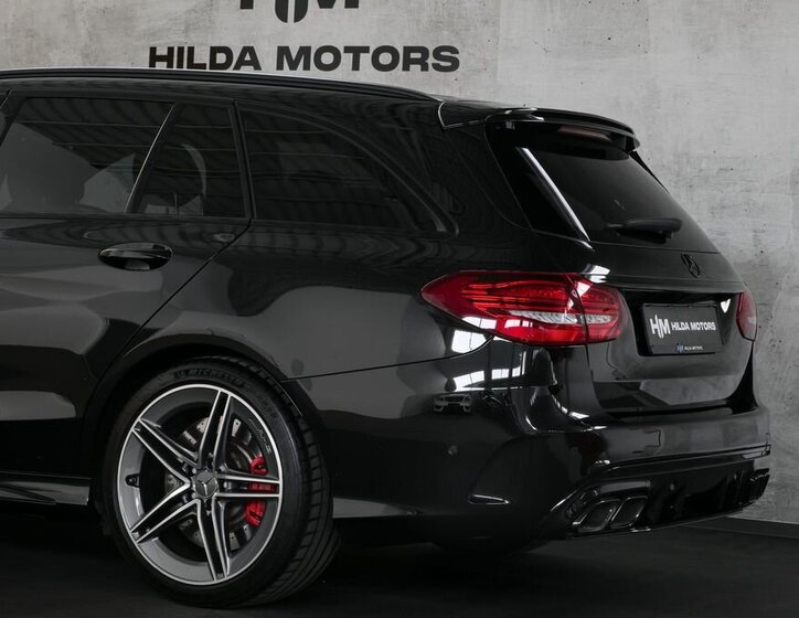 Mercedes-Benz Třídy C 6