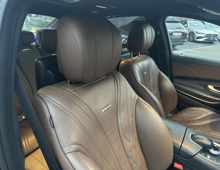 Mercedes-Benz Třídy S 19