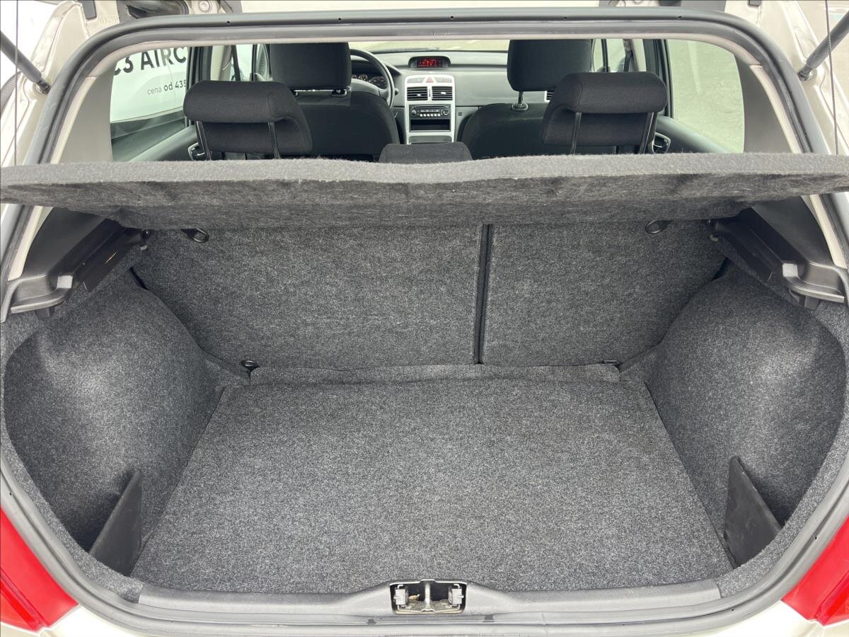Peugeot 307 Hatchback 1,4 l 65 kw