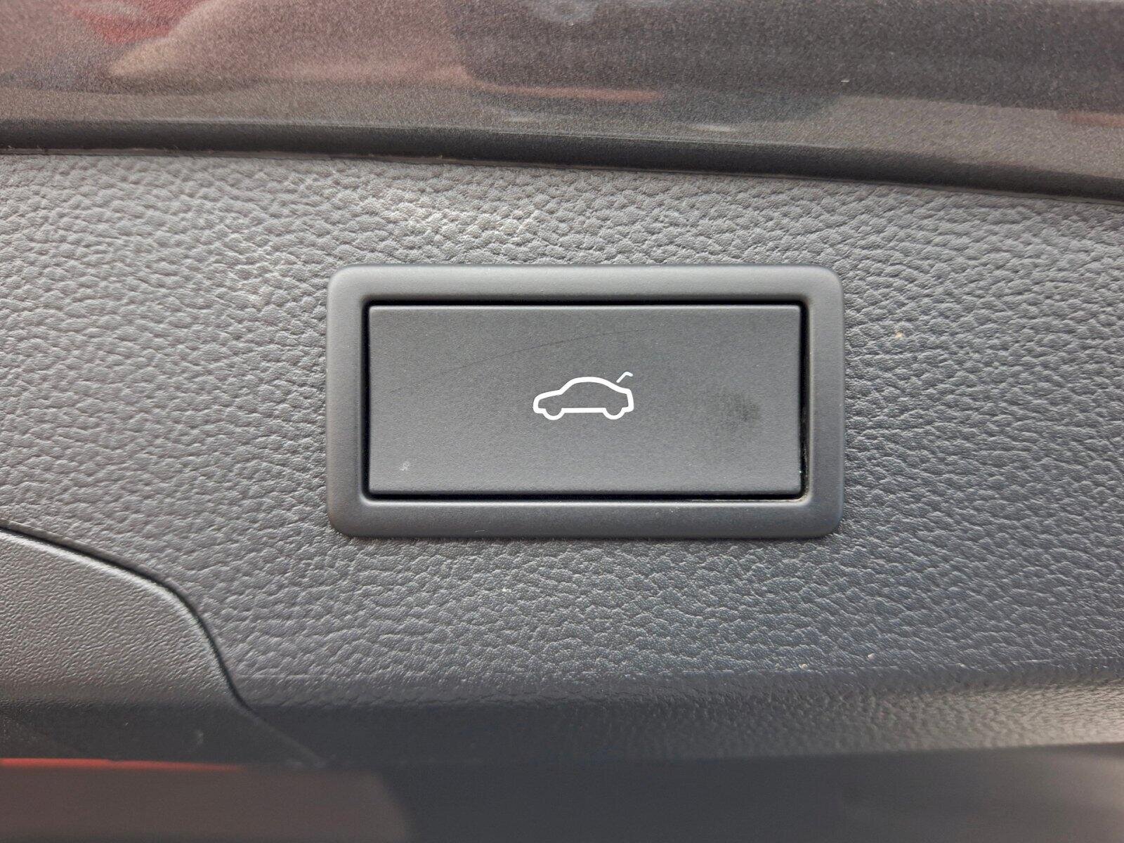 Škoda Superb Kombi 2,0 l 142 kw