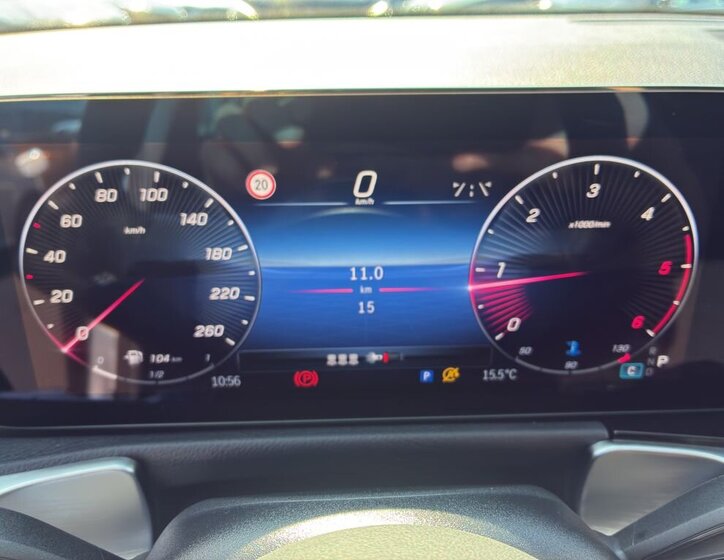 Mercedes-Benz GLB SUV / Terénní 2,0 l 85 kw